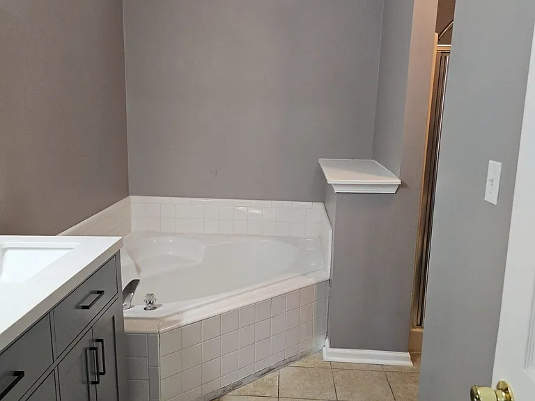 218 Preston Cir — Photo 30