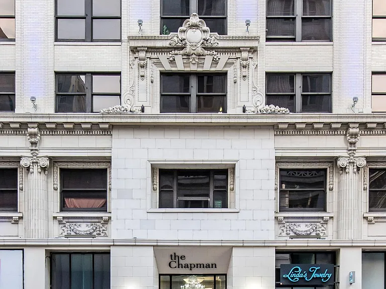 The Chapman — Photo 7
