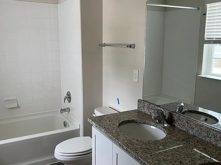 2059 Pomona Way — Photo 19