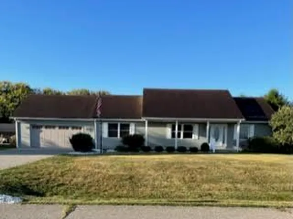 33 Jessica Dr, Frankfort, OH 45628