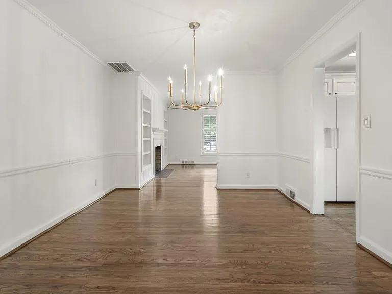 2151 Radcliffe Dr NW — Photo 12