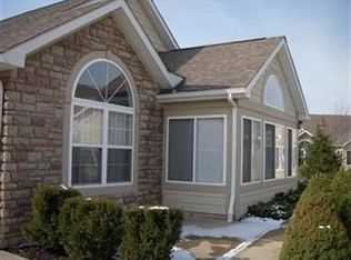 5690D Emerald Ridge Pkwy #2D, Solon, OH 44139