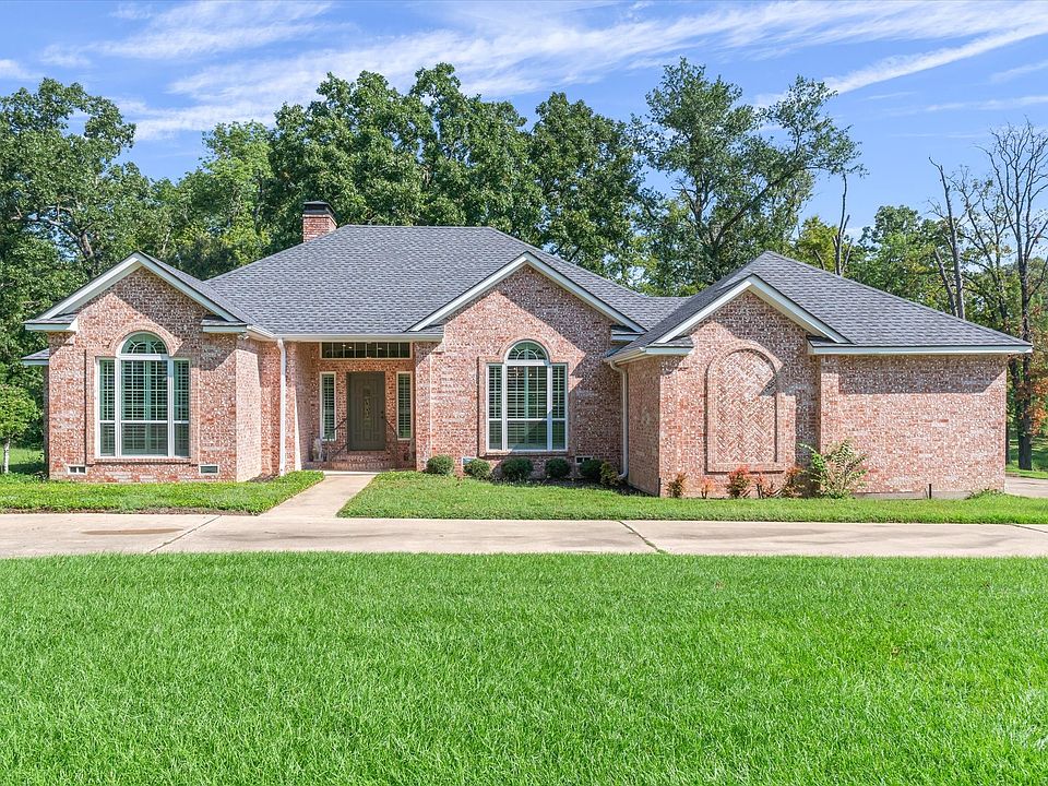 1st image of 806 Glen Ln
