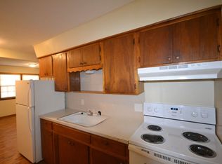316 N Wilson Ave APT 4, Bolivar, MO 65613