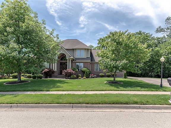 2nd image of 7261 Wentworth Way