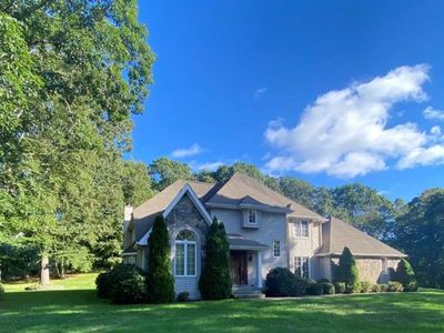 2 High Ridge Ct, PAWCATUCK, CT, 06379