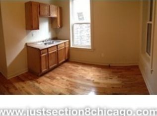1104 N Avers Ave, Chicago, IL 60651