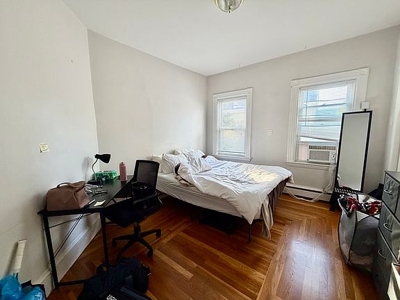 5th image of 787 Somerville Ave #1