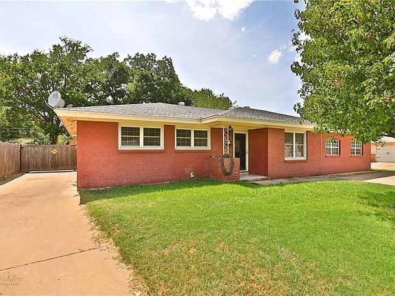 3rd image of 1466 Glendale Dr