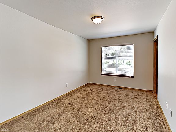 5th image of 707 N 31st Ave #2
