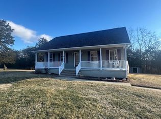 1304 Mountain Rd, Front Royal, VA 22630