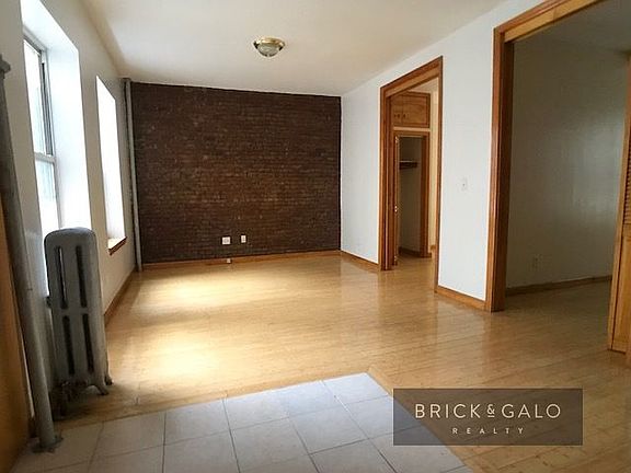 5th image of 500 W 171st St APT 4B
