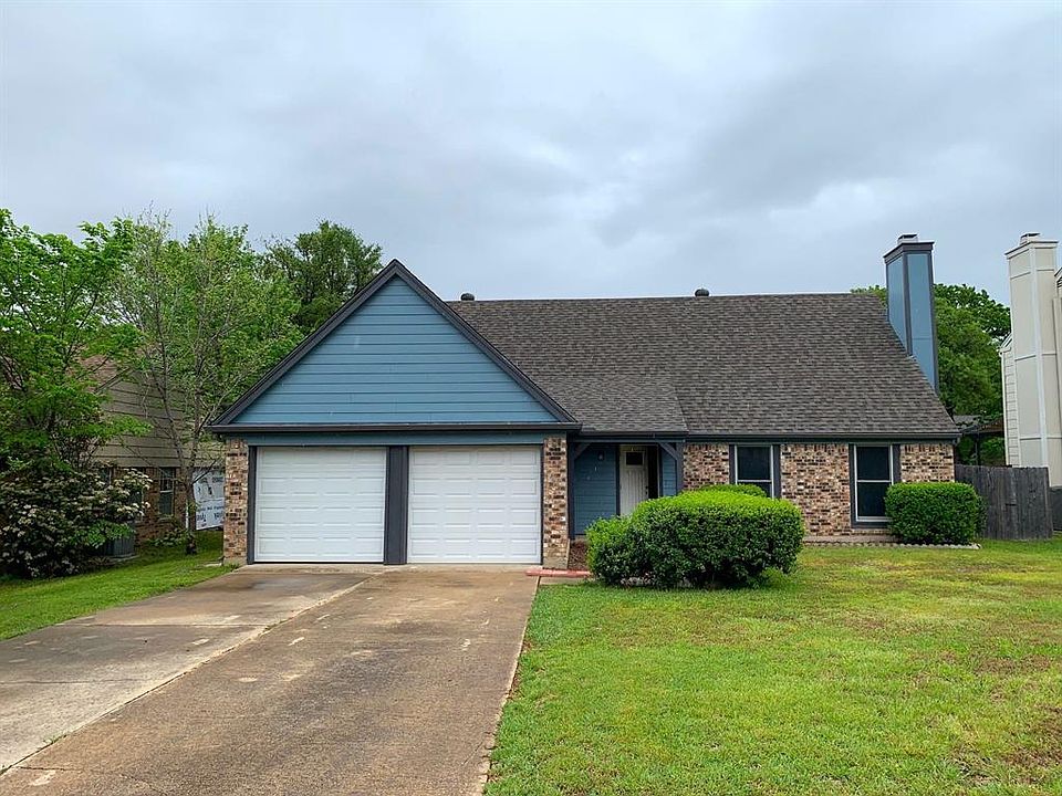 1st image of 1706 Woodhollow Dr