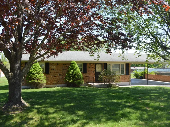 117 Penn Ave, New Castle, VA 24127