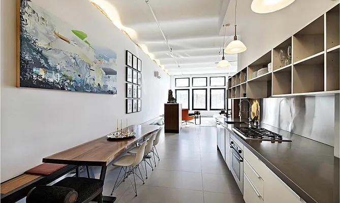 Rented by Douglas Elliman | media 27