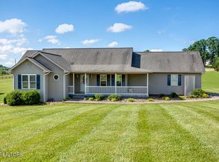 347 Ranch Rd, Blaine, TN 37709