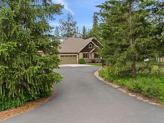 3rd image of 539 Palmer Ln