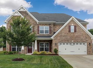 5766 Highland Grove Dr, Summerfield, NC 27358