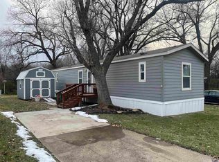 123 SE 46th Ct, Topeka, KS 66609