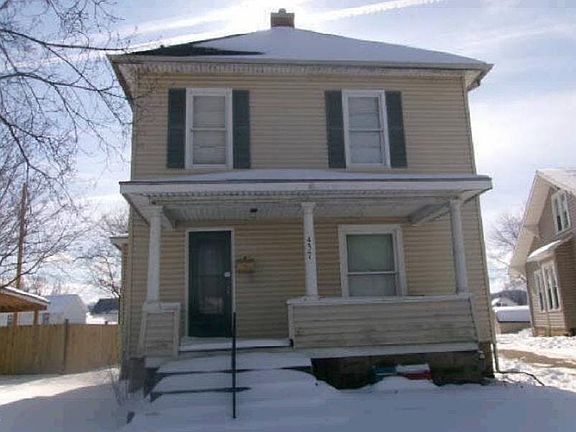 4th image of 437 E State St