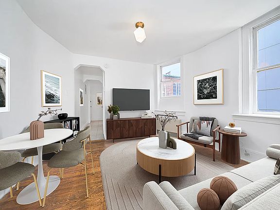 4th image of 67 Pitt St APT 1C