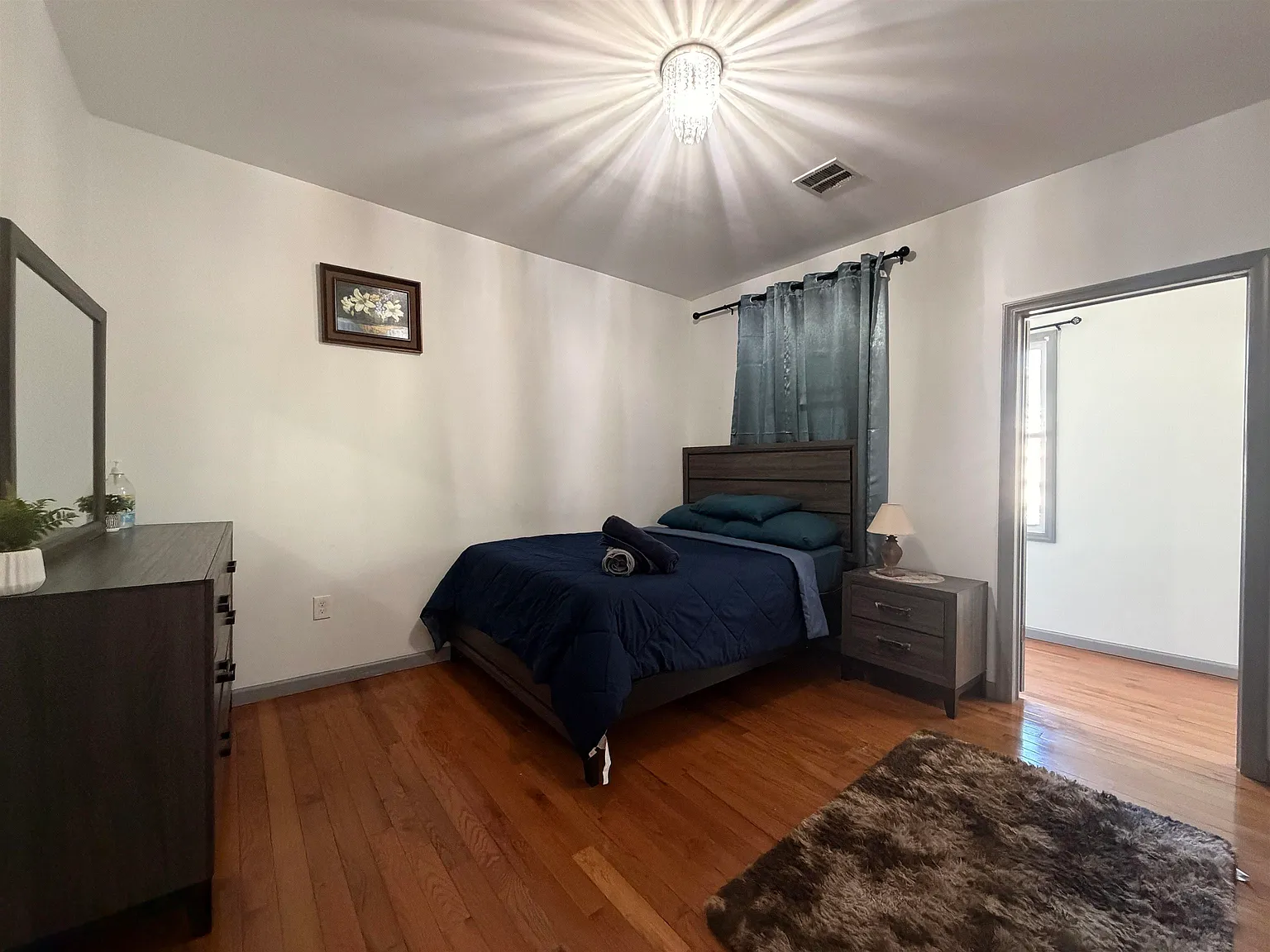 3 bed, 2.0 bath, $2,700 — Photo 3