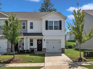 28 March Creek Dr, Fuquay Varina, NC 27526