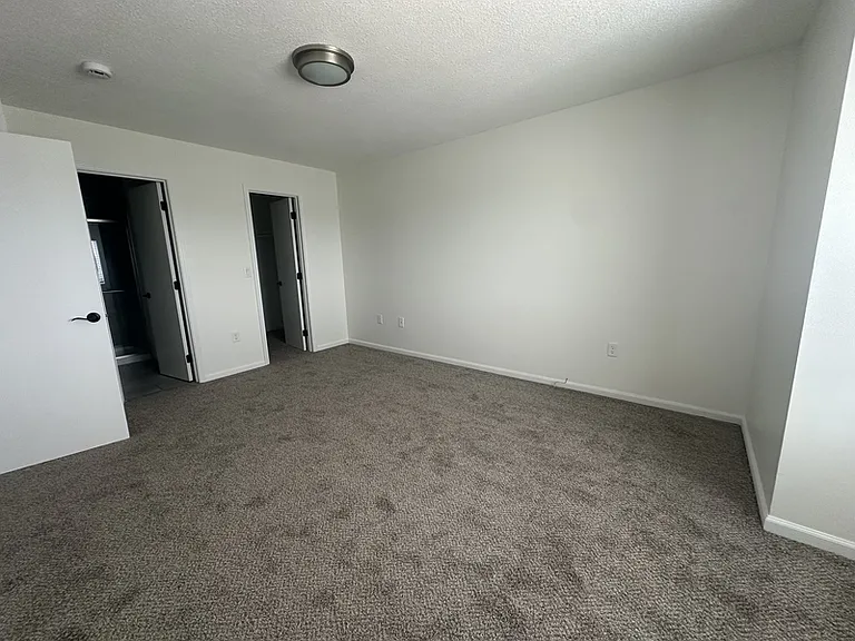 3410 Augusta Dr — Photo 8