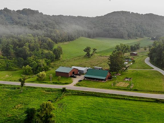 5th image of E13758 State Highway 82