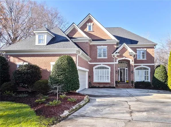8627 Tullamore Park Cres, Charlotte, NC 28226
