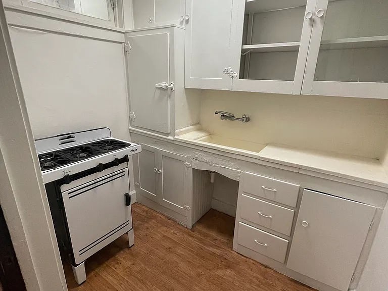 228 #11 kitchen_09272022