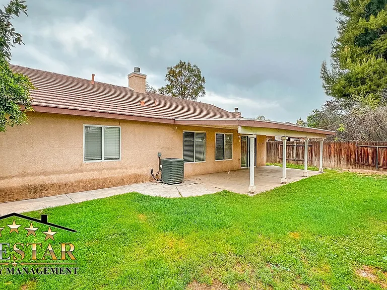 5514 Sierra Caves Ave — Photo 3