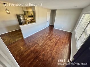 1601 Alexandria Dr APT 8, Lexington, KY 40504
