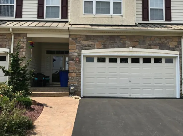 3819 Allen St, Allentown, PA 18104