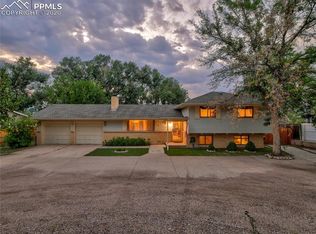 3720 Templeton Gap Rd, Colorado Springs, CO 80907