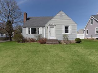 15 Fairview Hts, Cromwell, CT 06416