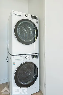 Rented by EXR | media 6