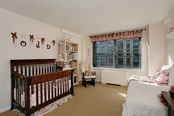 Sold by Corcoran | media 16