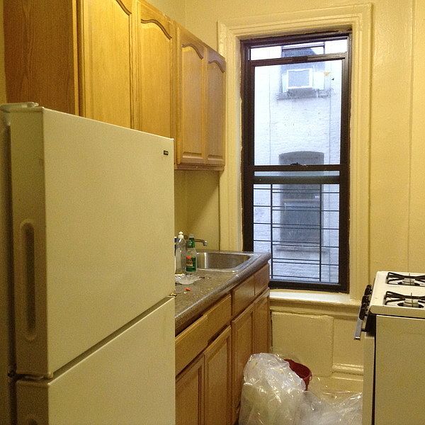 2nd image of 322 Rockaway Pkwy APT 4E