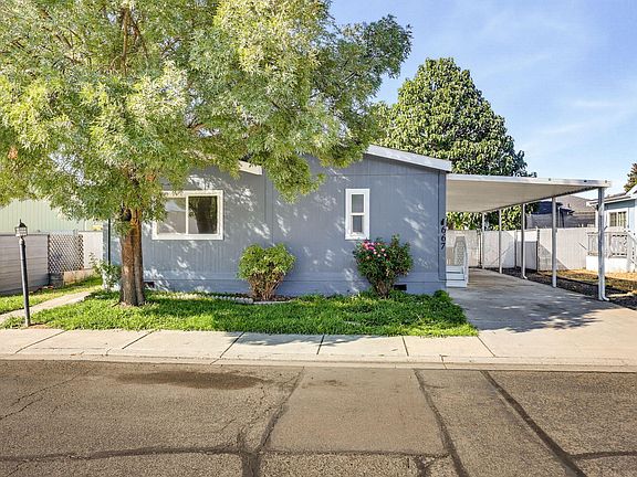 2nd image of 667 Brandi Way