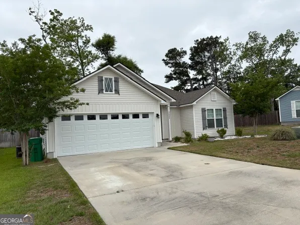 3695 Deidra Miller Cir, Valdosta, GA 31605