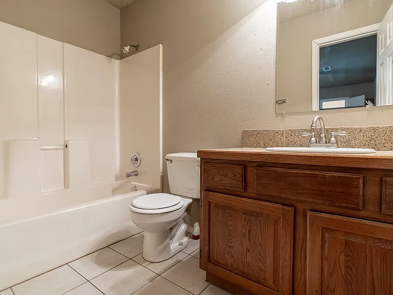 572 S Dockery Ln — Photo 7