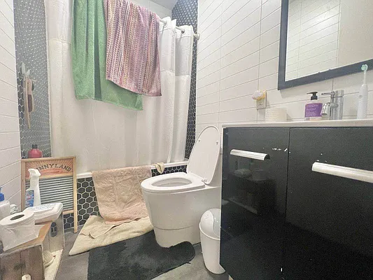 Rented by Doorway NYC, LLC | media 12