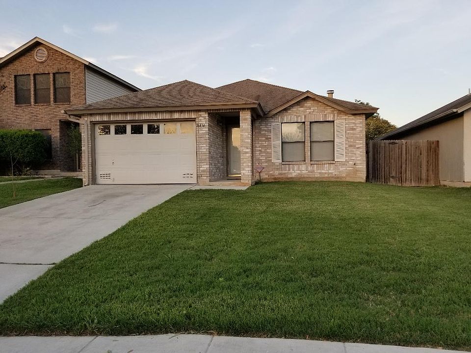 1st image of 16434 Alwick Ln