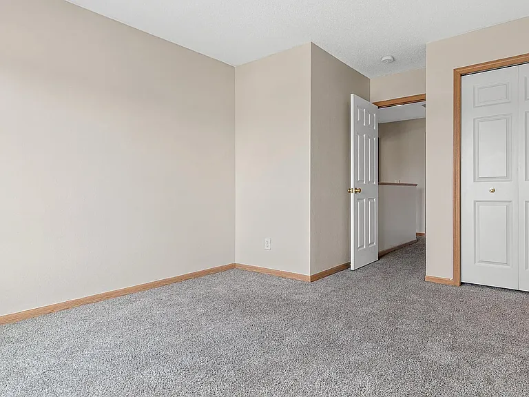 78 Bridgewater Trl — Photo 20