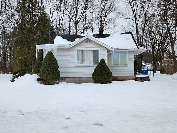 2nd image of 6382 Lakeshore Rd