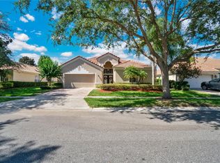 1332 Glenwick Dr, Windermere, FL 34786