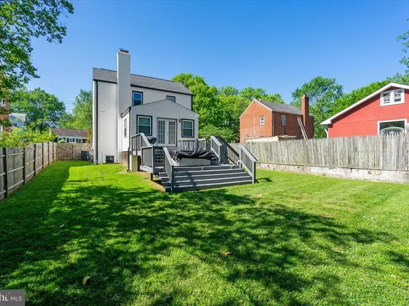 4814 Fox St, College Park, MD 20740