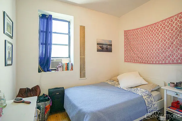 Rented by City Connections Realty | media 32