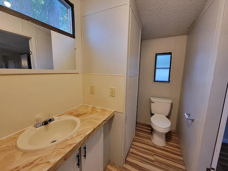 832 Briny Ln — Photo 10